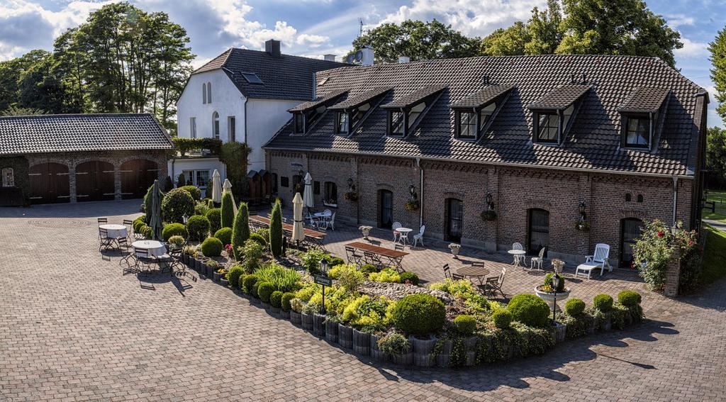 Hotel Fuerstenberger Hof Ксантен Экстерьер фото