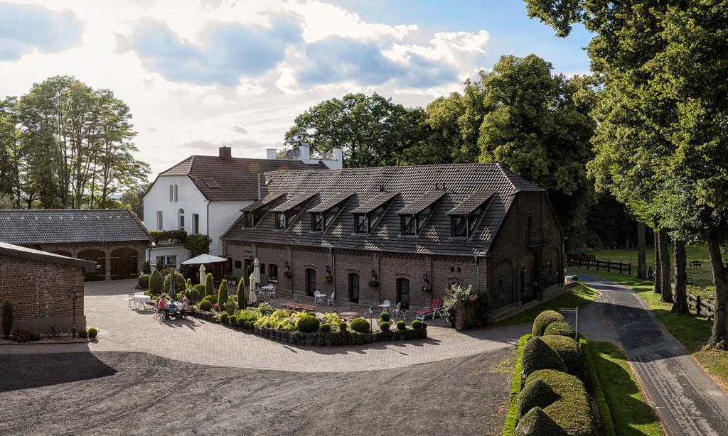 Hotel Fuerstenberger Hof Ксантен Экстерьер фото